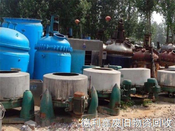 化工廠設(shè)備整體回收，專業(yè)拆除回收公司